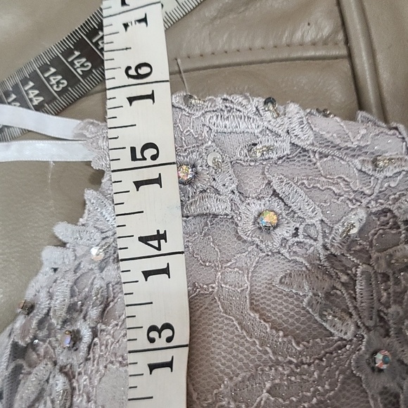 TLC Say Yes To The Prom Dress Juniors Gray Iridescent Stones Ruffly Layers Sz 7 - Picture 14 of 16